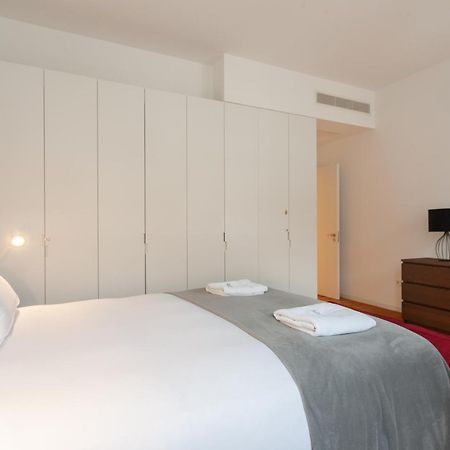 Flh Chiado Amazing Flat Apartment Lisbon Luaran gambar