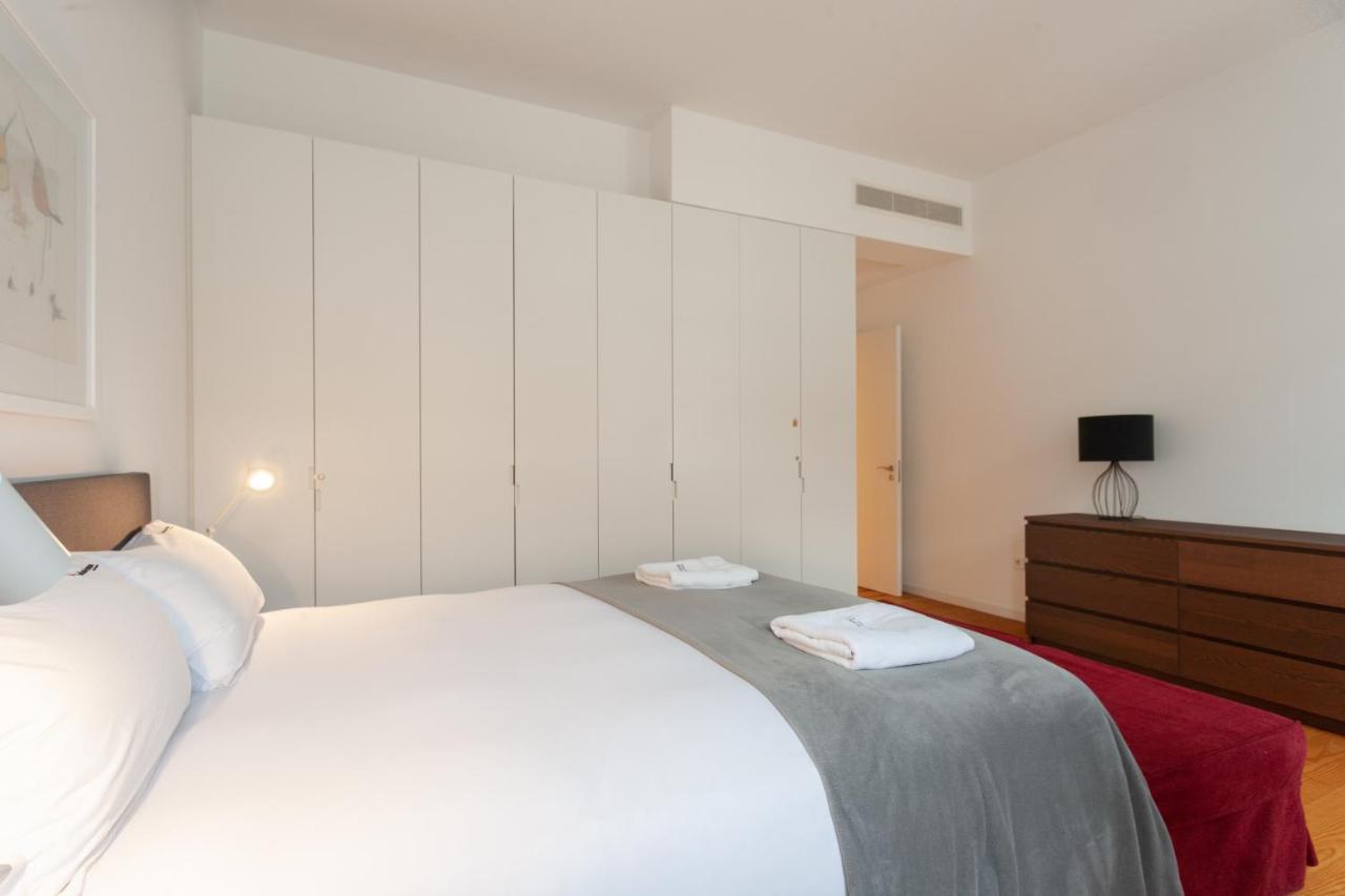 Flh Chiado Amazing Flat Apartment Lisbon Luaran gambar