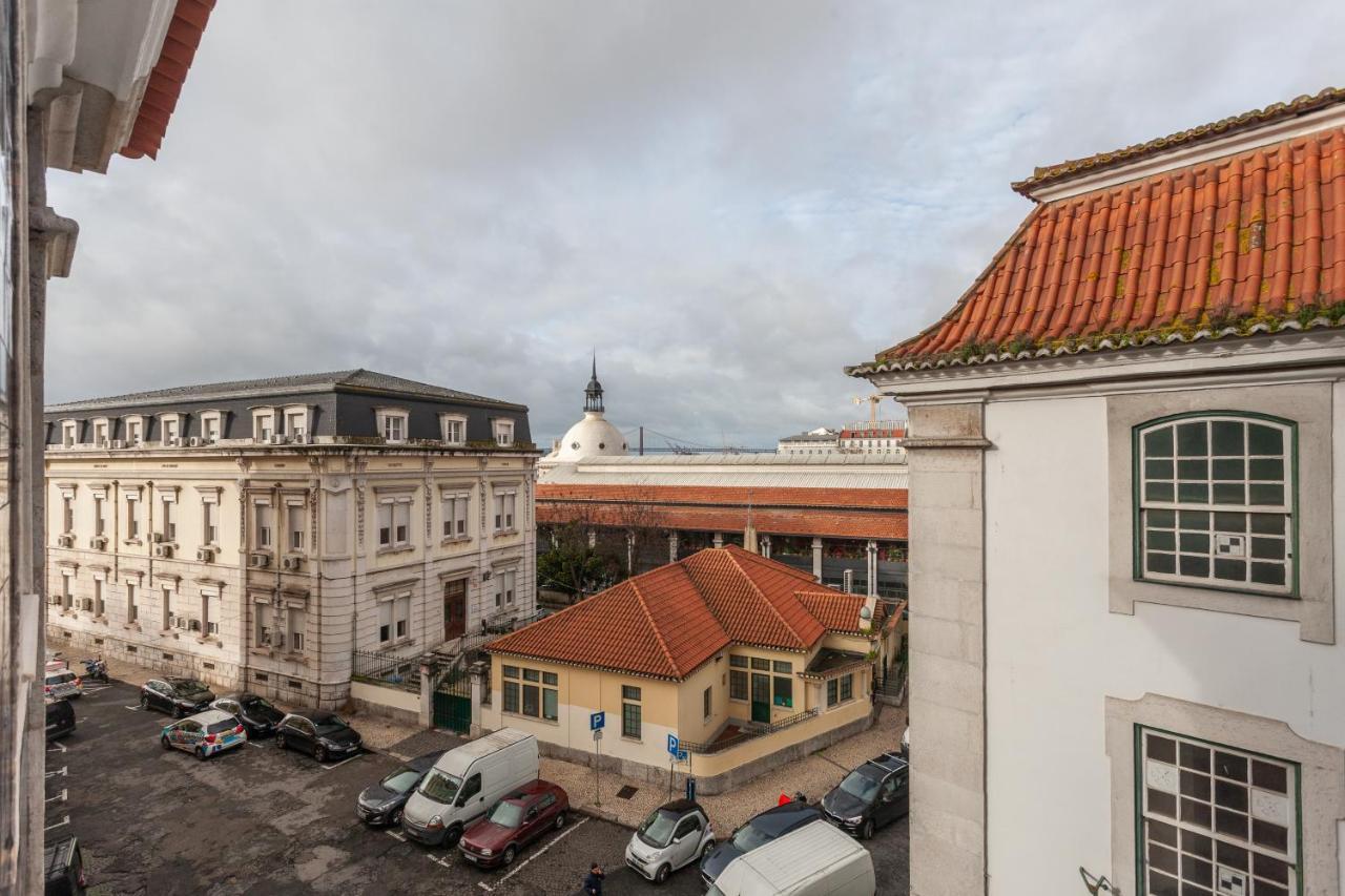 Flh Chiado Amazing Flat Apartment Lisbon Luaran gambar