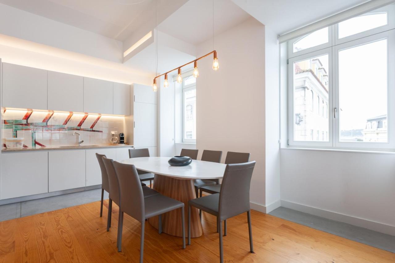 Flh Chiado Amazing Flat Apartment Lisbon Luaran gambar