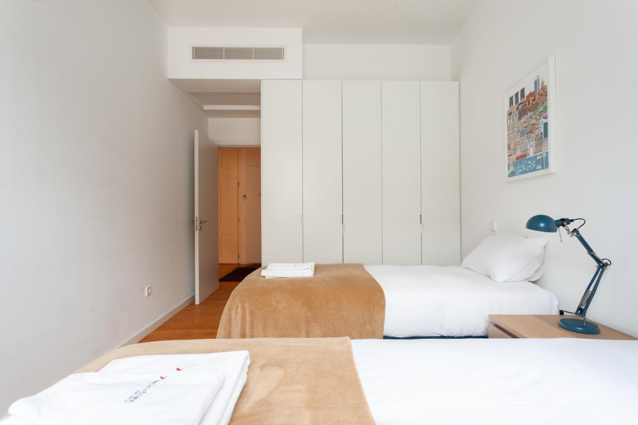 Flh Chiado Amazing Flat Apartment Lisbon Luaran gambar