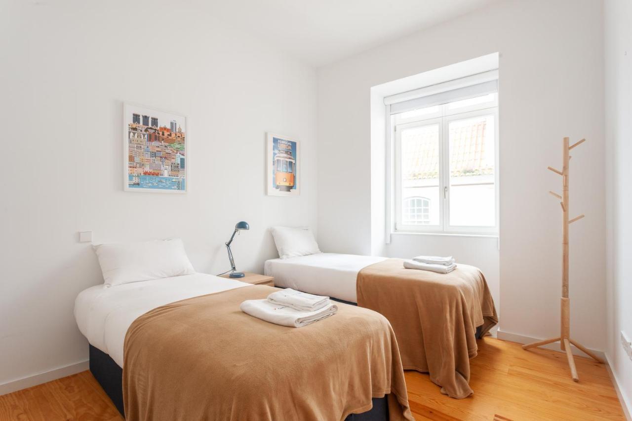 Flh Chiado Amazing Flat Apartment Lisbon Luaran gambar
